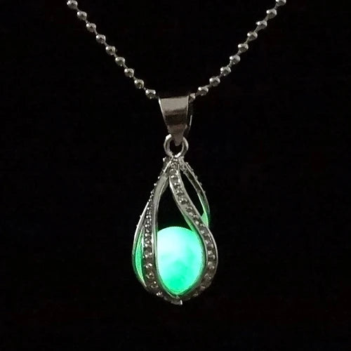 Luminous Pendant Necklace